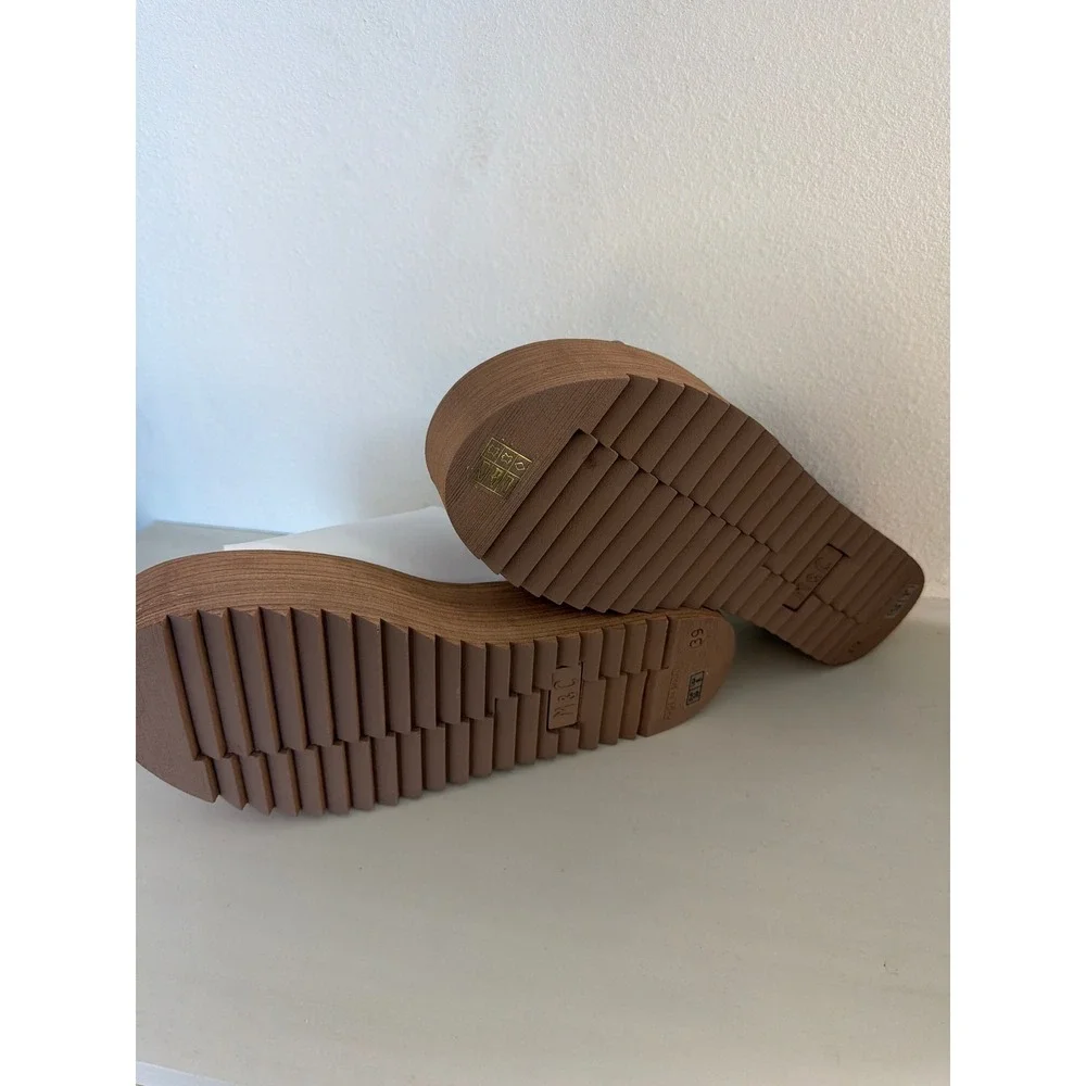 Musse & Cloud White Leather Platform Slide Sandals Women Size 8 NIB